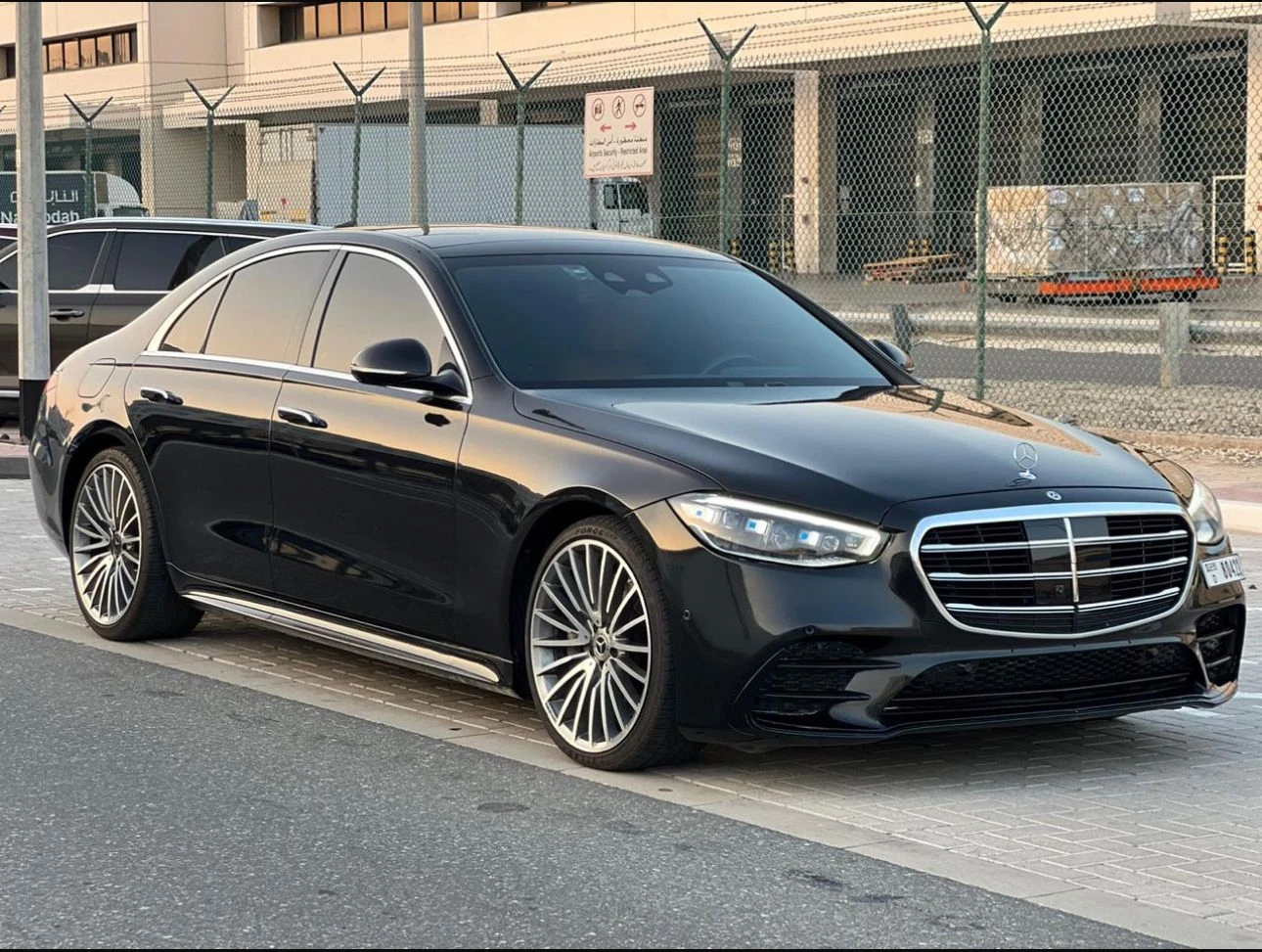 Mercedes-Benz S-Class 2022 - Luxury Car thumbnail NaN